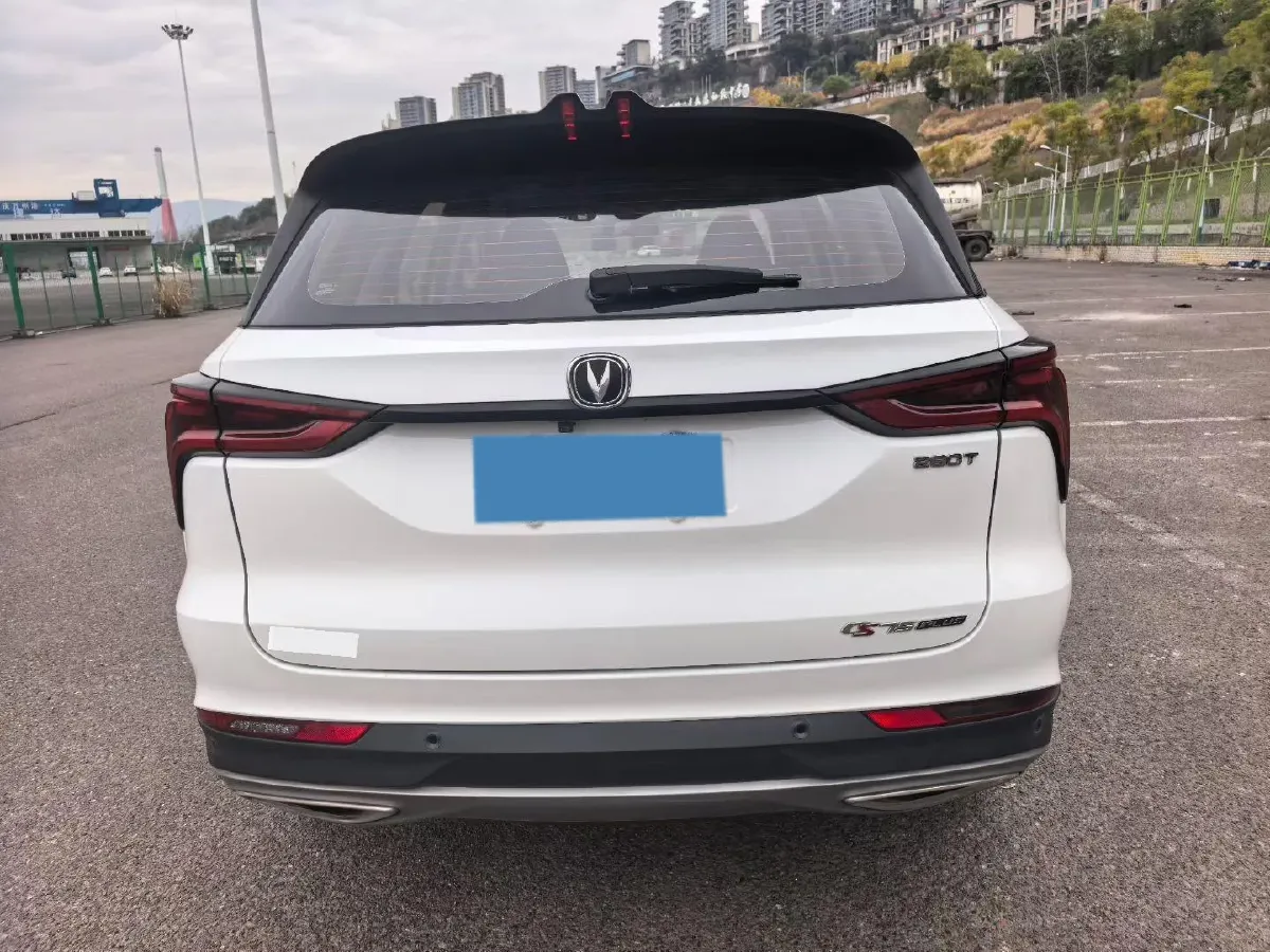 2022 ChangAn CS75 Plus 1.5T 178HP L4 6AT,autocango,china used car exporter,china ev exporter,chinese used car exporter,chinese used ev exporter