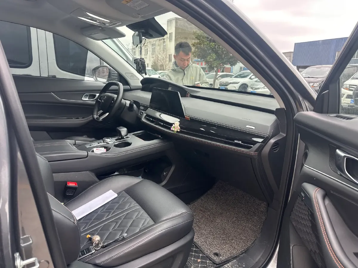 2021 ChangAn UNI-K 2.0T 233HP L4 8AT,autocango,china used car exporter,china ev exporter,chinese used car exporter,chinese used ev exporter