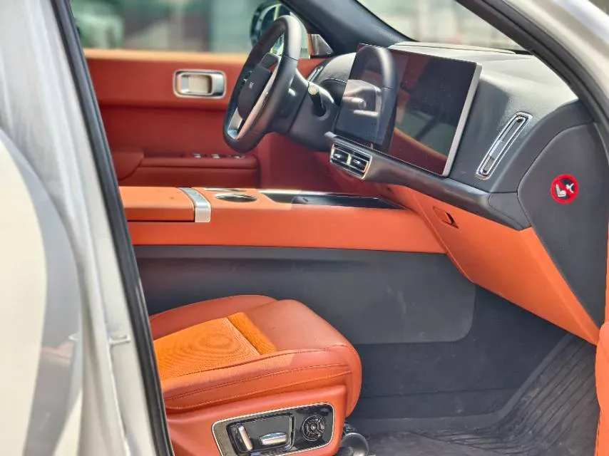 2024 Li L7 Range Extended 154HP REEV 42.8KWH,autocango,china used car exporter,china ev exporter,chinese used car exporter,chinese used ev exporter