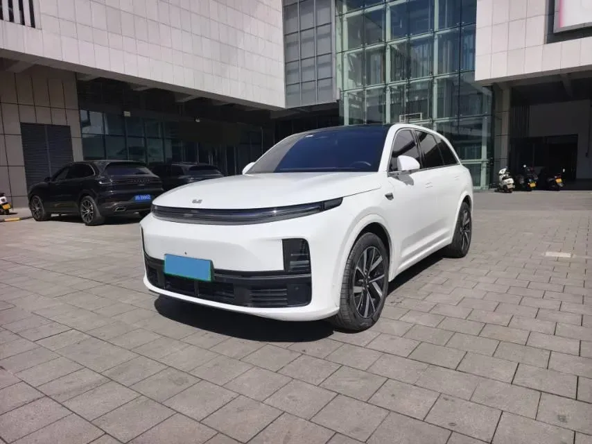 2024 Li L7 Range Extended 154HP REEV 42.8KWH,autocango,china used car exporter,china ev exporter,chinese used car exporter,chinese used ev exporter