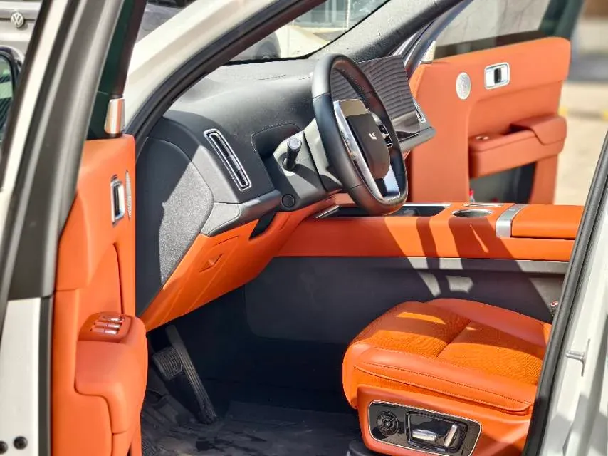 2024 Li L7 Range Extended 154HP REEV 42.8KWH,autocango,china used car exporter,china ev exporter,chinese used car exporter,chinese used ev exporter