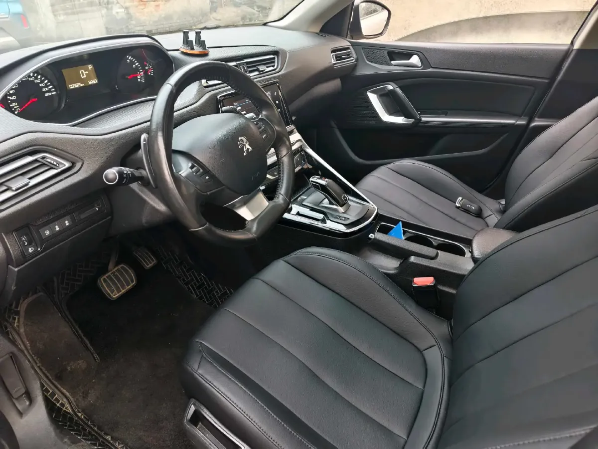 2019 Peugeot 308 1.2T 136HP L3 6AT,autocango,china used car exporter,china ev exporter,chinese used car exporter,chinese used ev exporter