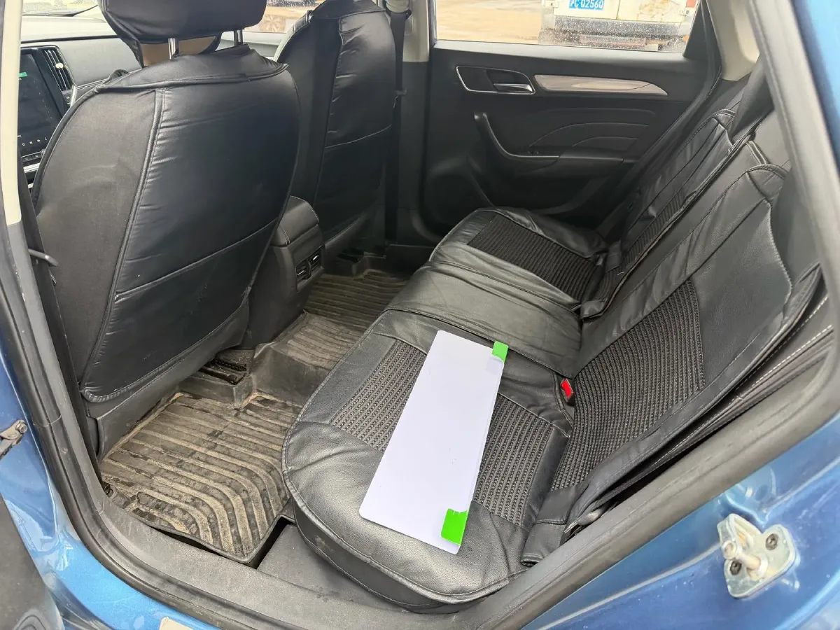 2017 Roewe i6 1.0T 125HP L3 2AT PHEV,autocango,china used car exporter,china ev exporter,chinese used car exporter,chinese used ev exporter