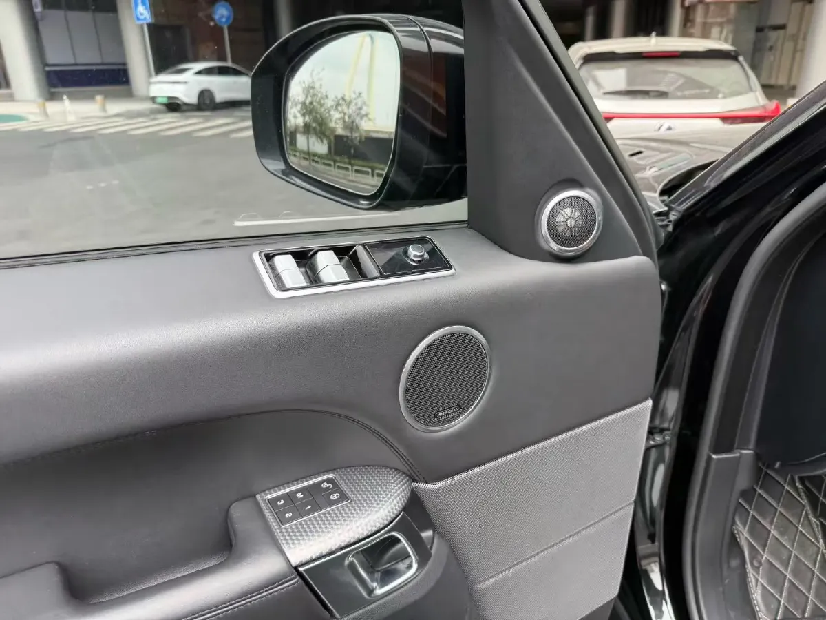 2018 Land Rover Range Rover Sport 3.0T 340HP V6 8AT,autocango,china used car exporter,china ev exporter,chinese used car exporter,chinese used ev exporter