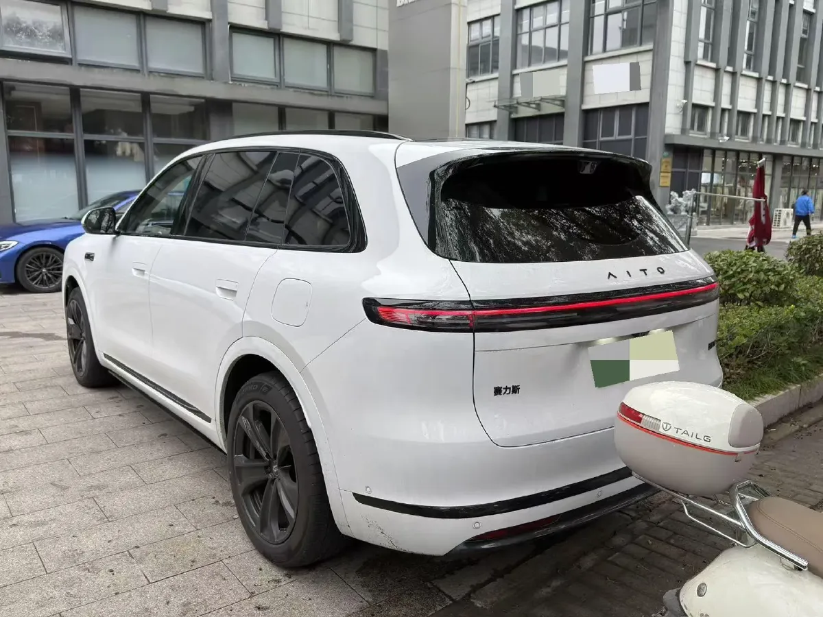 2026 AITO AITO M7 REEV 160HP REEV,autocango,china used car exporter,china ev exporter,chinese used car exporter,chinese used ev exporter