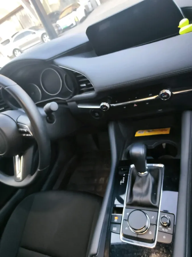 2022 Mazda 3 Axela 2.0L 158HP L4 6AT,autocango,china used car exporter,china ev exporter,chinese used car exporter,chinese used ev exporter