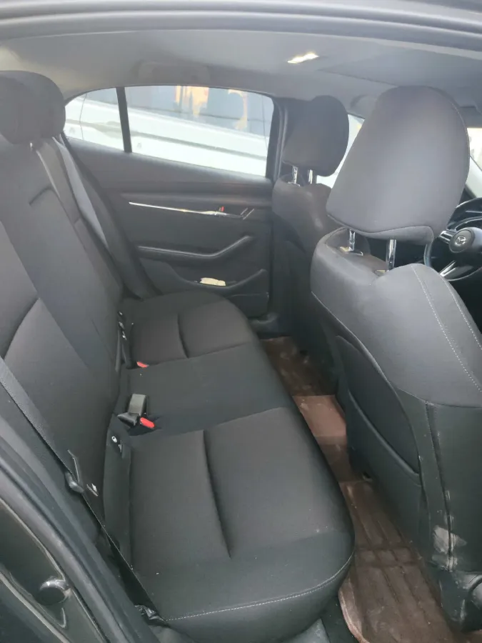 2022 Mazda 3 Axela 2.0L 158HP L4 6AT,autocango,china used car exporter,china ev exporter,chinese used car exporter,chinese used ev exporter