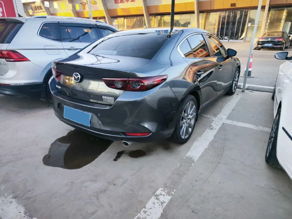 2022 Mazda 3 Axela 2.0L 158HP L4 6AT,autocango,china used car exporter,china ev exporter,chinese used car exporter,chinese used ev exporter