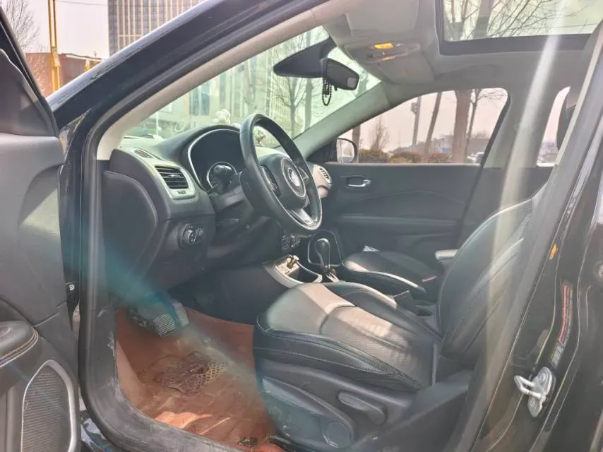 2017 Jeep Compass 1.4T 165HP L4 7DCT,autocango,china used car exporter,china ev exporter,chinese used car exporter,chinese used ev exporter
