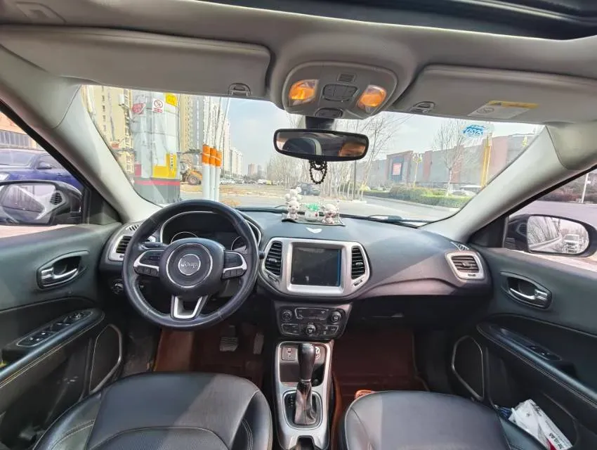 2017 Jeep Compass 1.4T 165HP L4 7DCT,autocango,china used car exporter,china ev exporter,chinese used car exporter,chinese used ev exporter