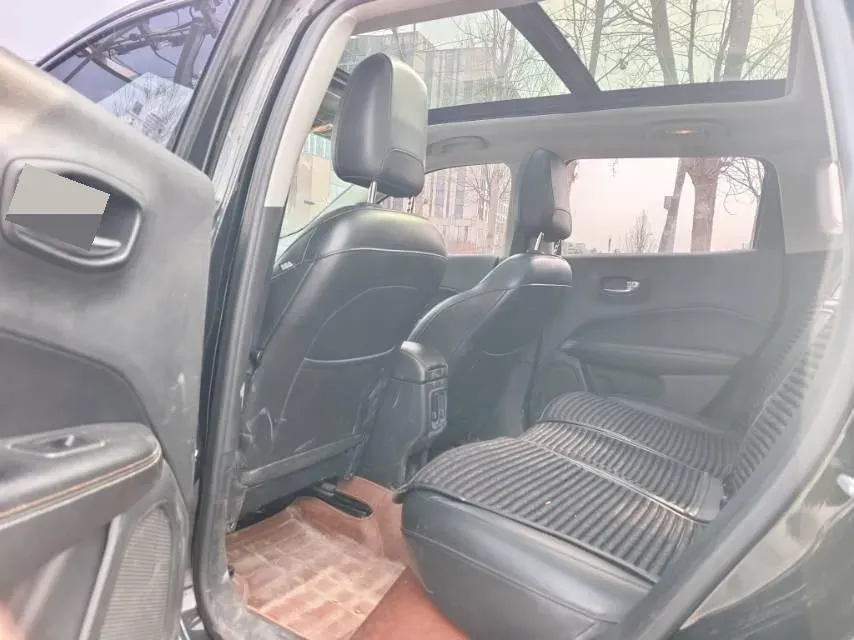 2017 Jeep Compass 1.4T 165HP L4 7DCT,autocango,china used car exporter,china ev exporter,chinese used car exporter,chinese used ev exporter