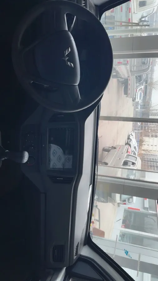 2021 NLM Motor QiTeng N60 1.5L 116HP L4 5MT,autocango,china used car exporter,china ev exporter,chinese used car exporter,chinese used ev exporter