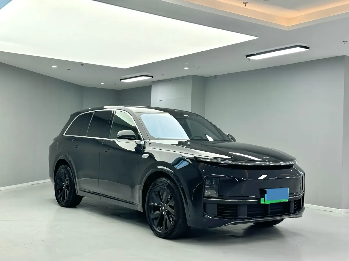 2023 Li L7 Range Extended 154HP REEV 40.9KWH,autocango,china used car exporter,china ev exporter,chinese used car exporter,chinese used ev exporter