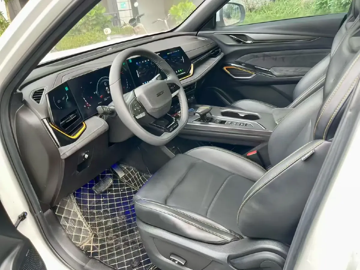 2023 ChangAn Oshan X5 Plus 1.5T 188HP L4 7DCT,autocango,china used car exporter,china ev exporter,chinese used car exporter,chinese used ev exporter