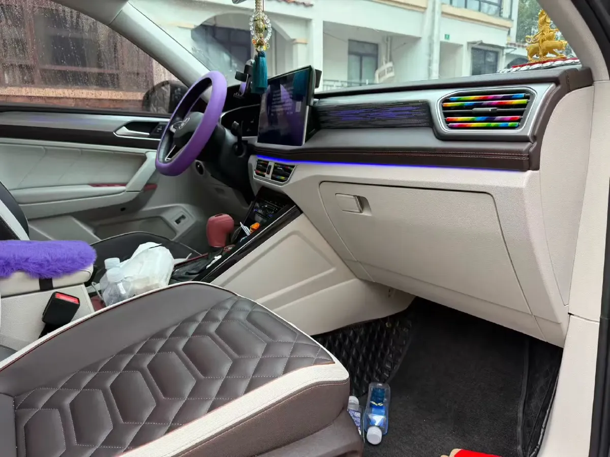 2023 Volkswagen Tayron 2.0T 220HP L4 7DCT,autocango,china used car exporter,china ev exporter,chinese used car exporter,chinese used ev exporter