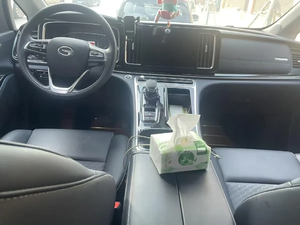 2023 GAC Trumpchi M8 2.0T 252HP L4 8AT,autocango,china used car exporter,china ev exporter,chinese used car exporter,chinese used ev exporter