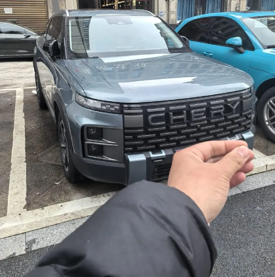 2023 Chery Exploration 06 1.6T 197HP L4 7DCT,autocango,china used car exporter,china ev exporter,chinese used car exporter,chinese used ev exporter