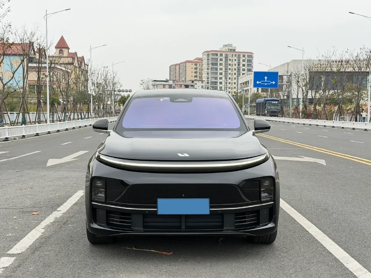2023 Li L7 Range Extended 154HP REEV 40.9KWH,autocango,china used car exporter,china ev exporter,chinese used car exporter,chinese used ev exporter
