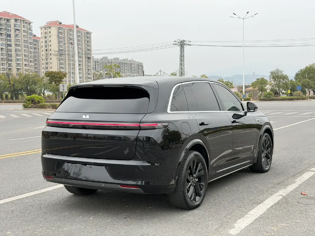 2023 Li L7 Range Extended 154HP REEV 40.9KWH,autocango,china used car exporter,china ev exporter,chinese used car exporter,chinese used ev exporter