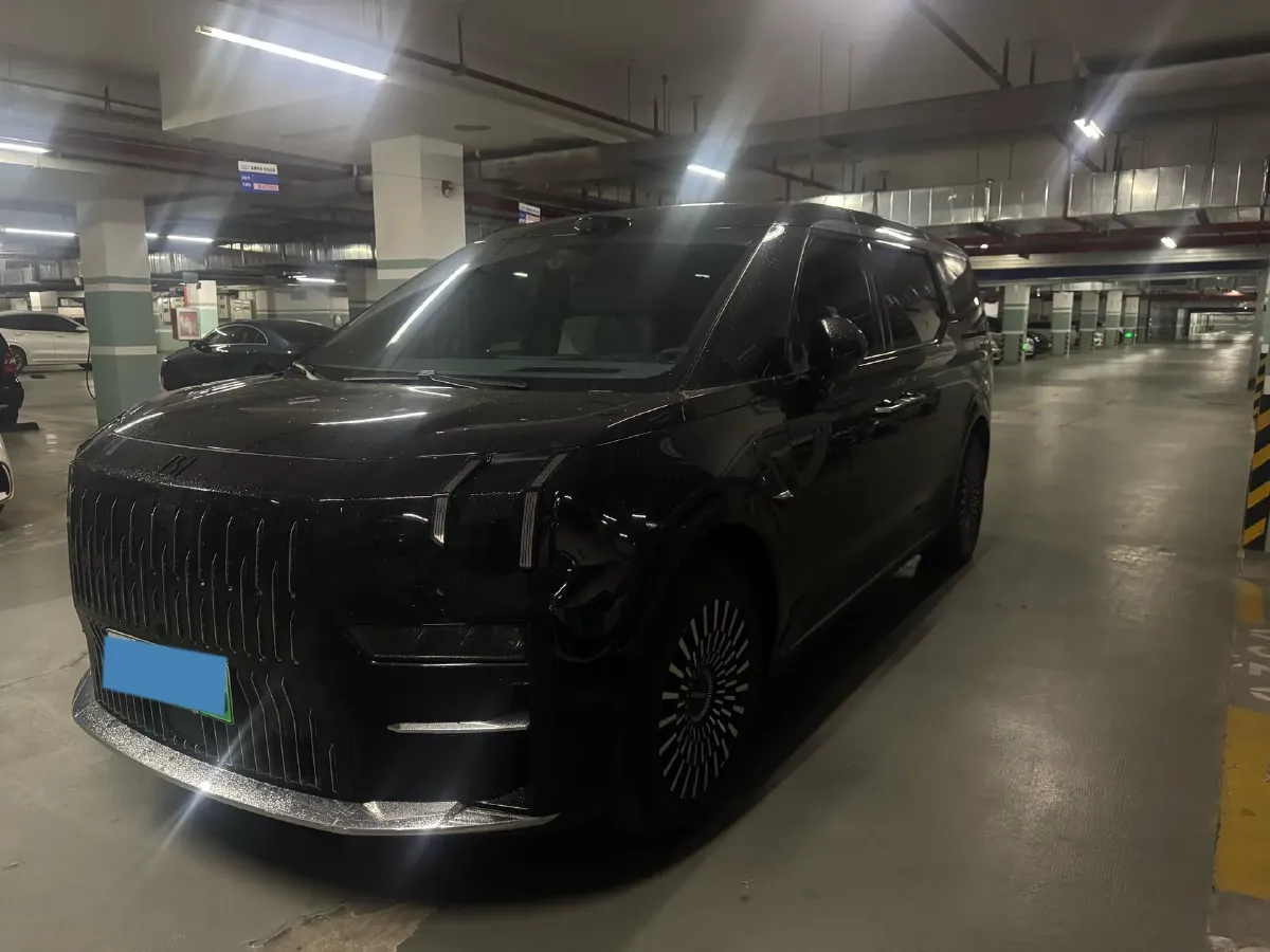 2024 Zeekr 009 BEV 108KWH,autocango,china used car exporter,china ev exporter,chinese used car exporter,chinese used ev exporter