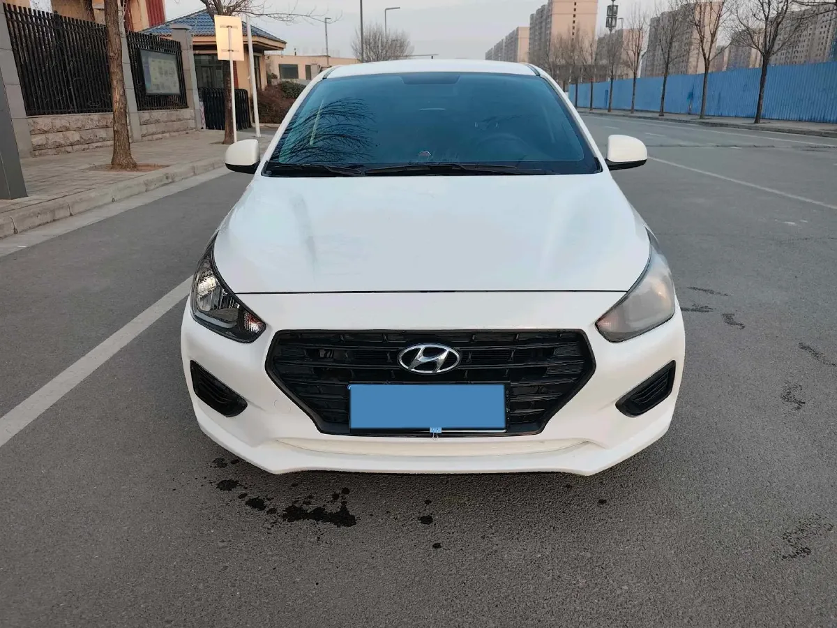 2017 Hyundai Reina 1.4L 95HP L4 5MT,autocango,china used car exporter,china ev exporter,chinese used car exporter,chinese used ev exporter