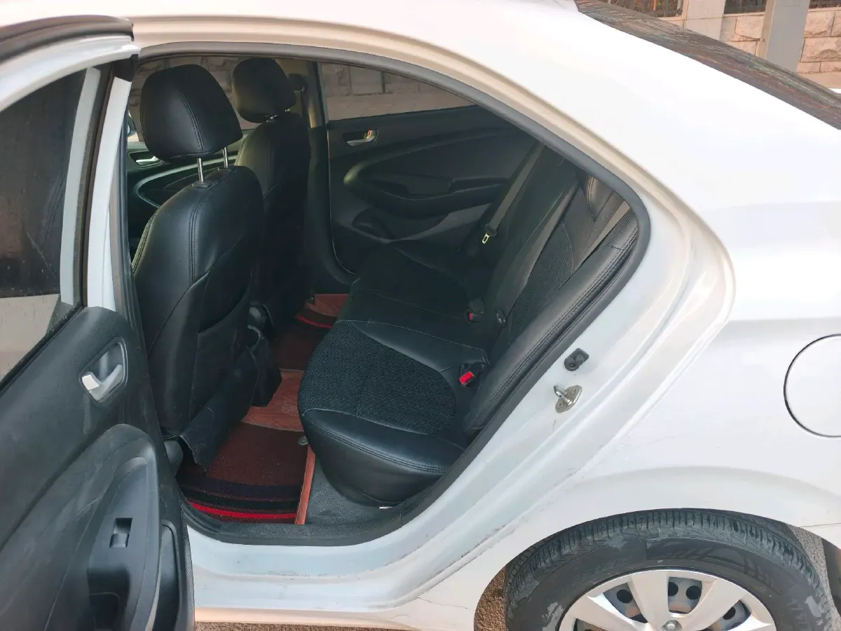 2017 Hyundai Reina 1.4L 95HP L4 5MT,autocango,china used car exporter,china ev exporter,chinese used car exporter,chinese used ev exporter