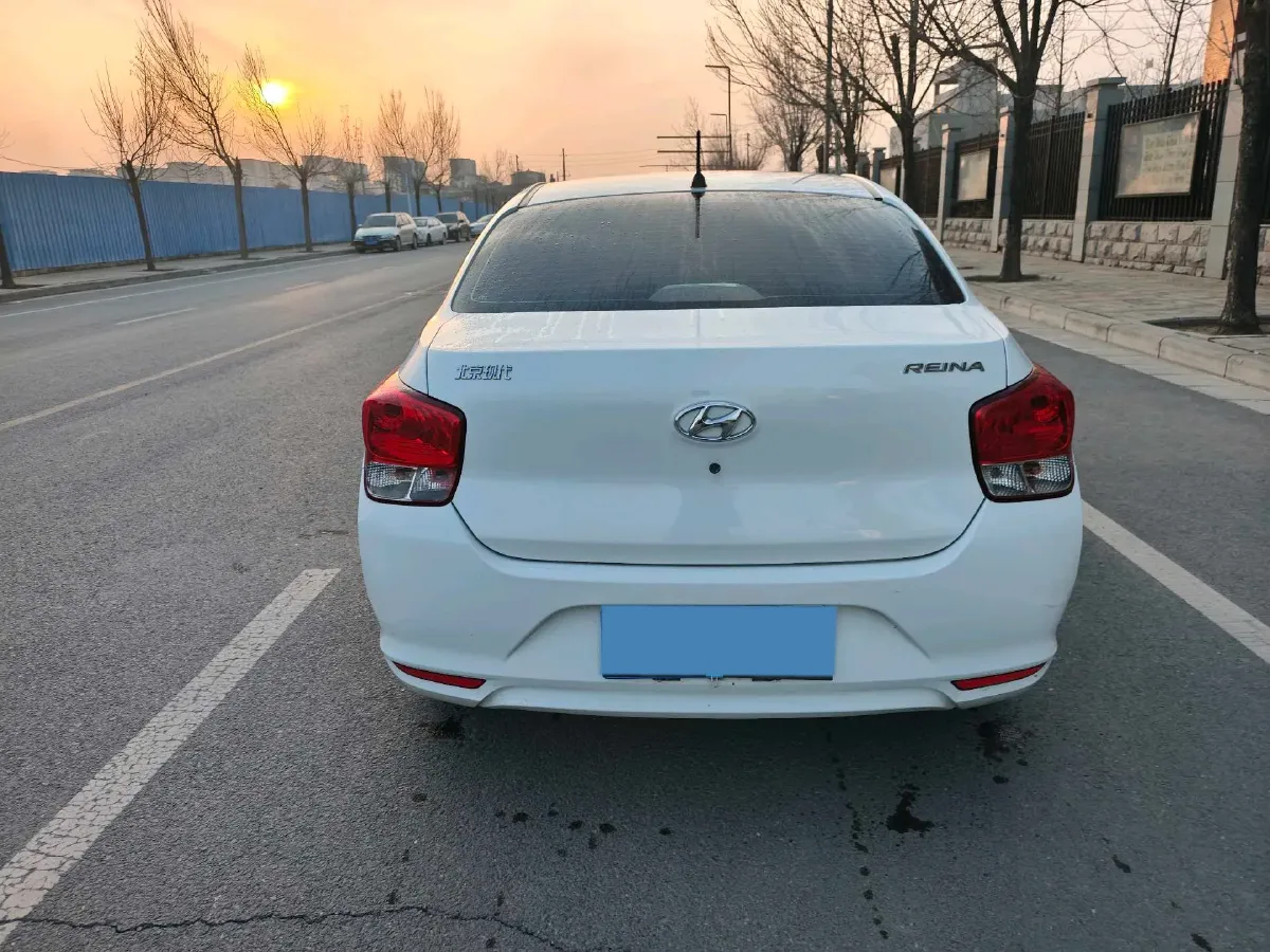 2017 Hyundai Reina 1.4L 95HP L4 5MT,autocango,china used car exporter,china ev exporter,chinese used car exporter,chinese used ev exporter