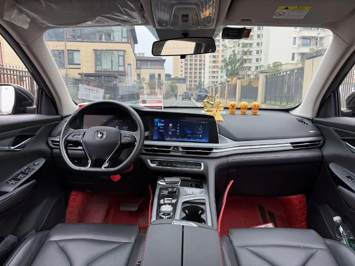 2022 ChangAn CS75 Plus 2.0T 233HP L4 8AT,autocango,china used car exporter,china ev exporter,chinese used car exporter,chinese used ev exporter