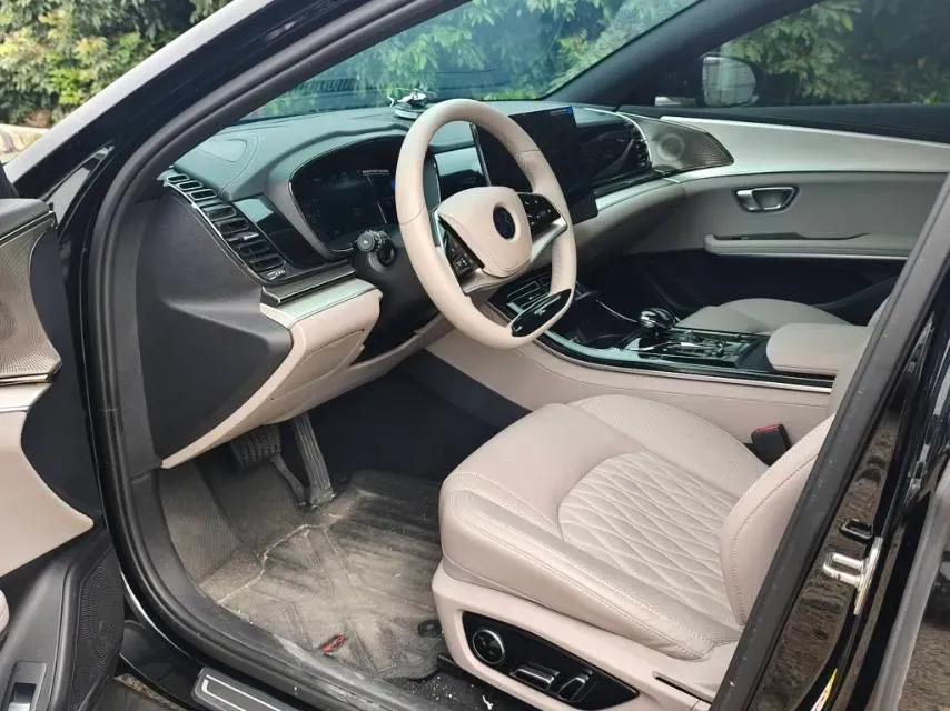 2025 BYD Han 1.5T 156HP L4 E-CVT PHEV,autocango,china used car exporter,china ev exporter,chinese used car exporter,chinese used ev exporter