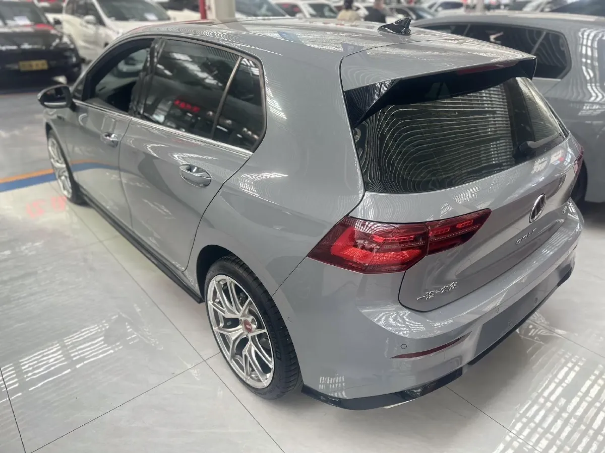 2023 Volkswagen Golf 1.4T 150HP L4 7DCT,autocango,china used car exporter,china ev exporter,chinese used car exporter,chinese used ev exporter