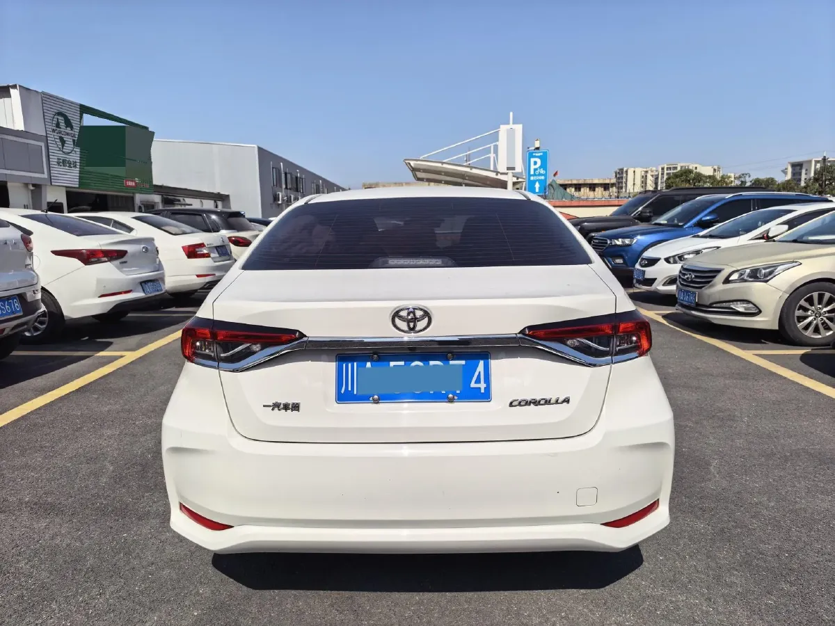 2021 Toyota Corolla 1.5L 121HP L3 CVT,autocango,china used car exporter,china ev exporter,chinese used car exporter,chinese used ev exporter