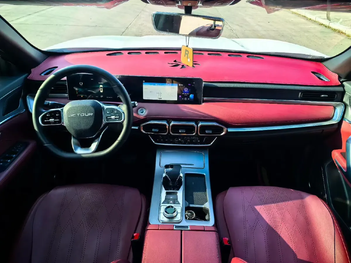 2024 Jetour X70 Plus 1.5T 156HP L4 6DCT,autocango,china used car exporter,china ev exporter,chinese used car exporter,chinese used ev exporter