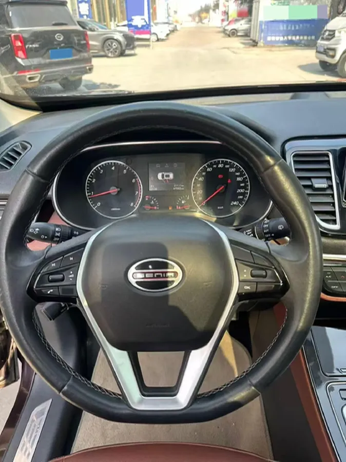 2018 FAW Senia R9 1.2T 143HP L4 5MT,autocango,china used car exporter,china ev exporter,chinese used car exporter,chinese used ev exporter