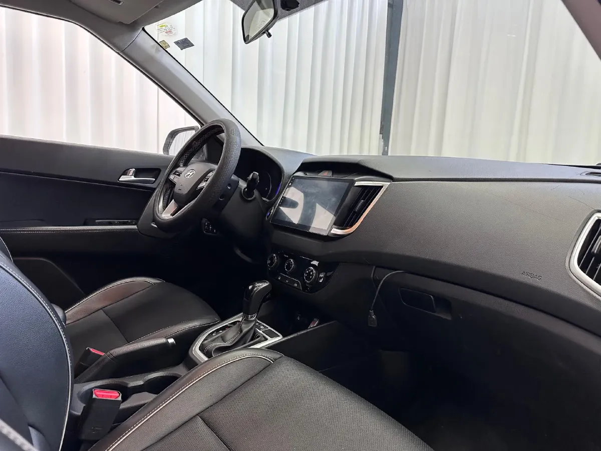 2016 Hyundai ix25 1.6T 160HP L4 7DCT,autocango,china used car exporter,china ev exporter,chinese used car exporter,chinese used ev exporter