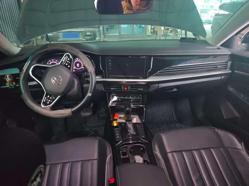 2023 Volkswagen Passat 2.0T 186HP L4 7DCT,autocango,china used car exporter,china ev exporter,chinese used car exporter,chinese used ev exporter