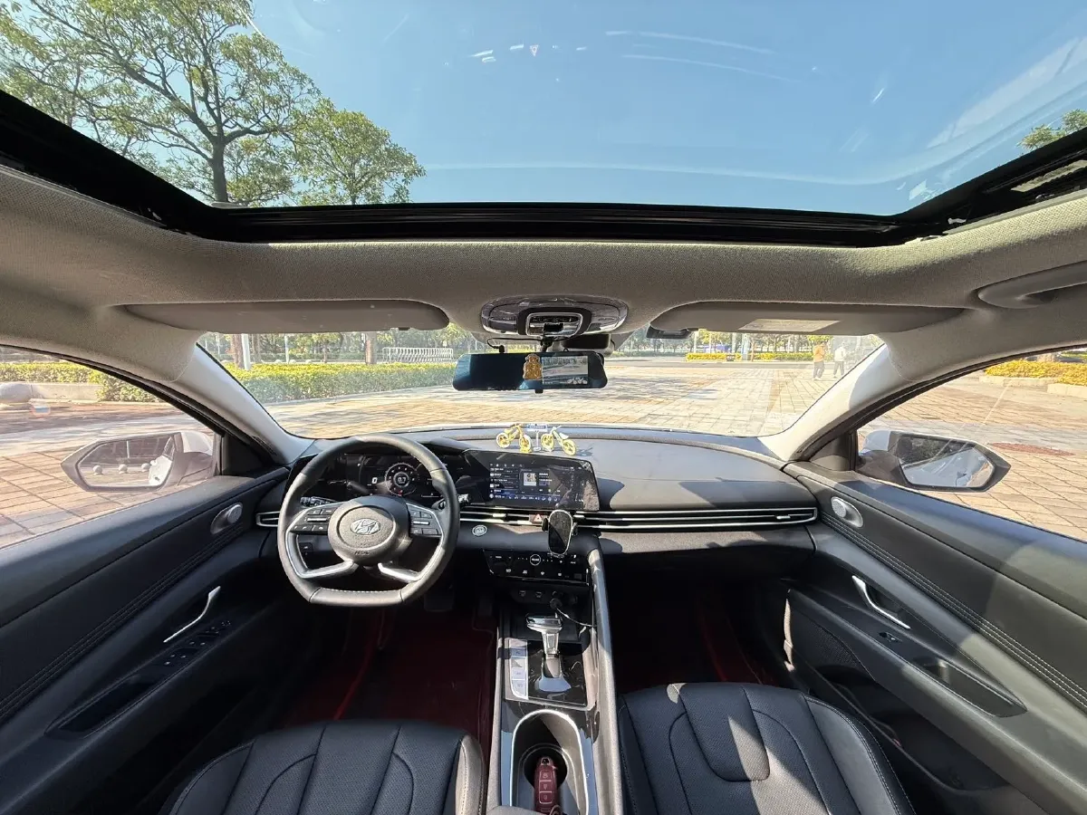 2022 Hyundai Elantra 1.5L 115HP L4 CVT,autocango,china used car exporter,china ev exporter,chinese used car exporter,chinese used ev exporter