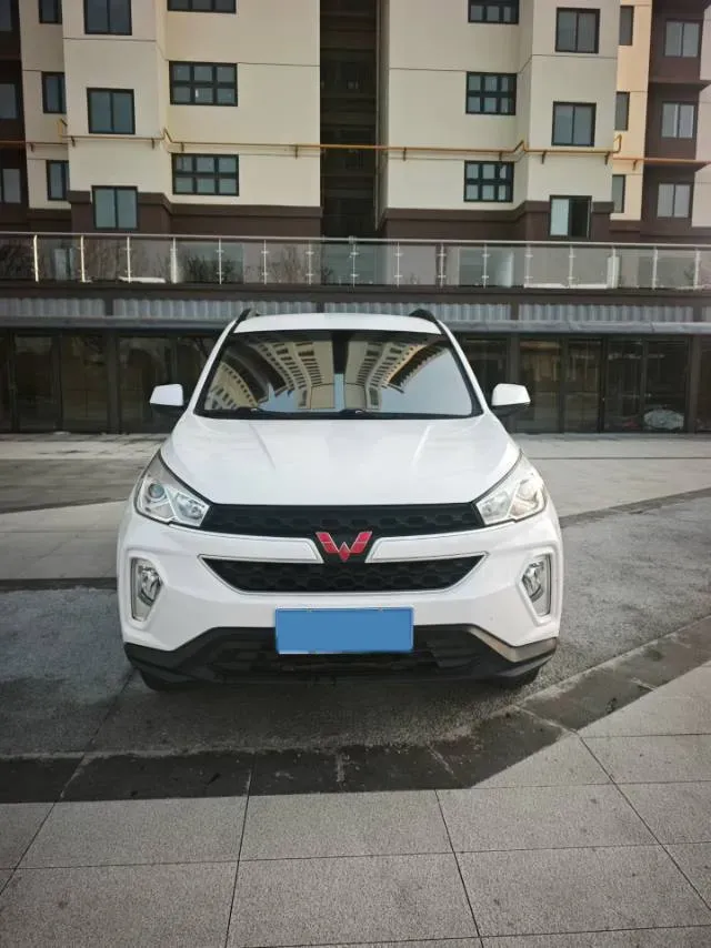 2018 WuLing HongGuang S3 1.5T 150HP L4 6MT,autocango,china used car exporter,china ev exporter,chinese used car exporter,chinese used ev exporter