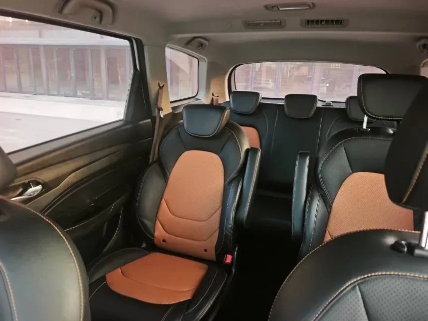 2018 WuLing HongGuang S3 1.5T 150HP L4 6MT,autocango,china used car exporter,china ev exporter,chinese used car exporter,chinese used ev exporter