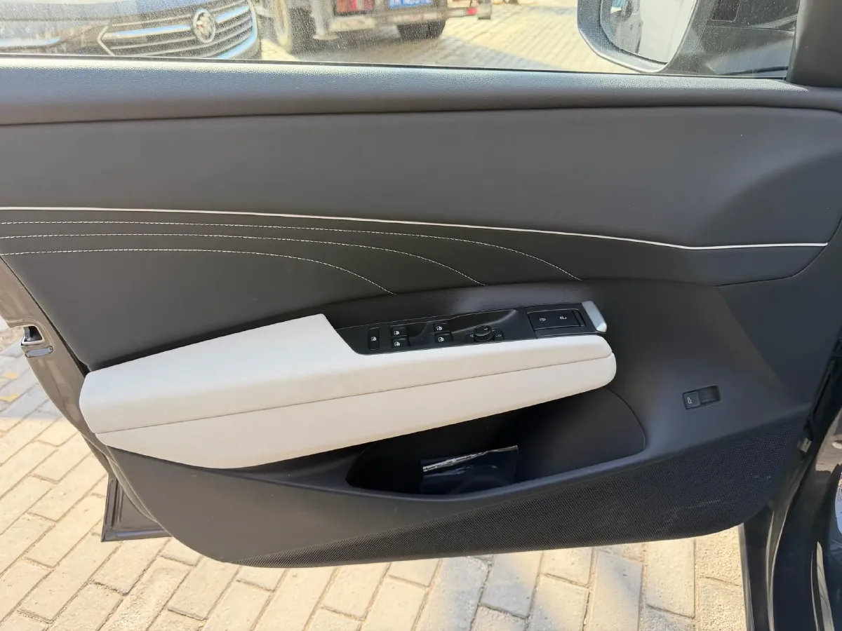 2026 Volkswagen Sagitar 1.5T 160HP L4 7DCT,autocango,china used car exporter,china ev exporter,chinese used car exporter,chinese used ev exporter