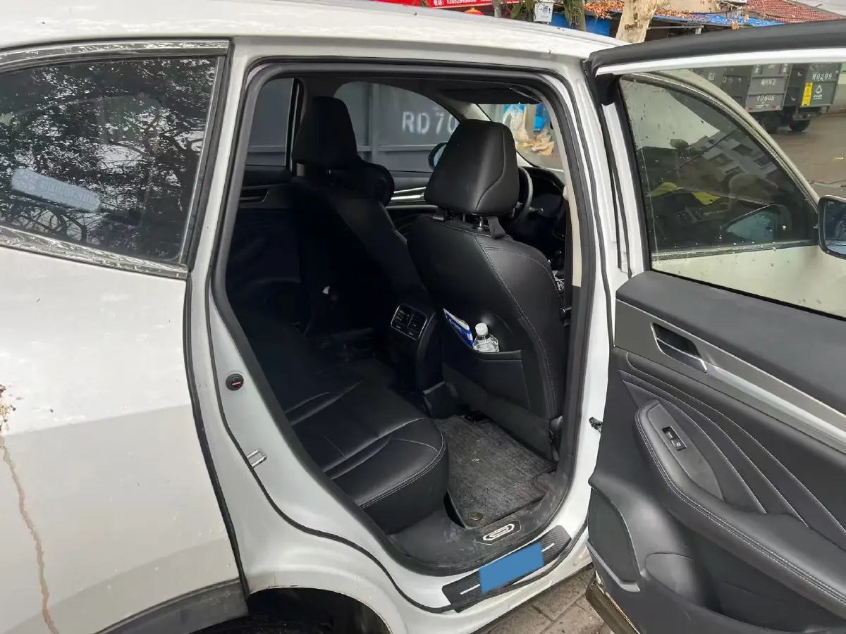 2019 Haval F7 1.5T 169HP L4 7DCT,autocango,china used car exporter,china ev exporter,chinese used car exporter,chinese used ev exporter