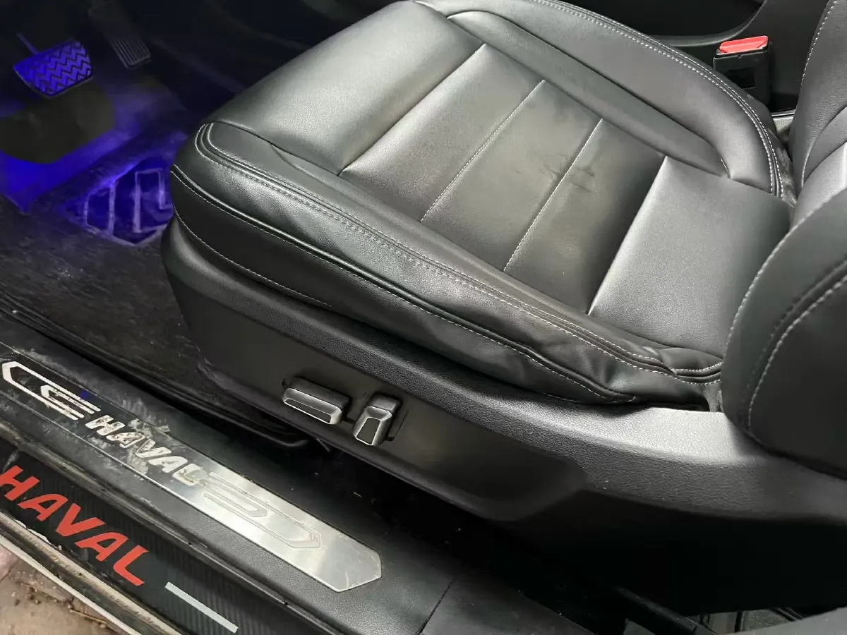 2019 Haval F7 1.5T 169HP L4 7DCT,autocango,china used car exporter,china ev exporter,chinese used car exporter,chinese used ev exporter