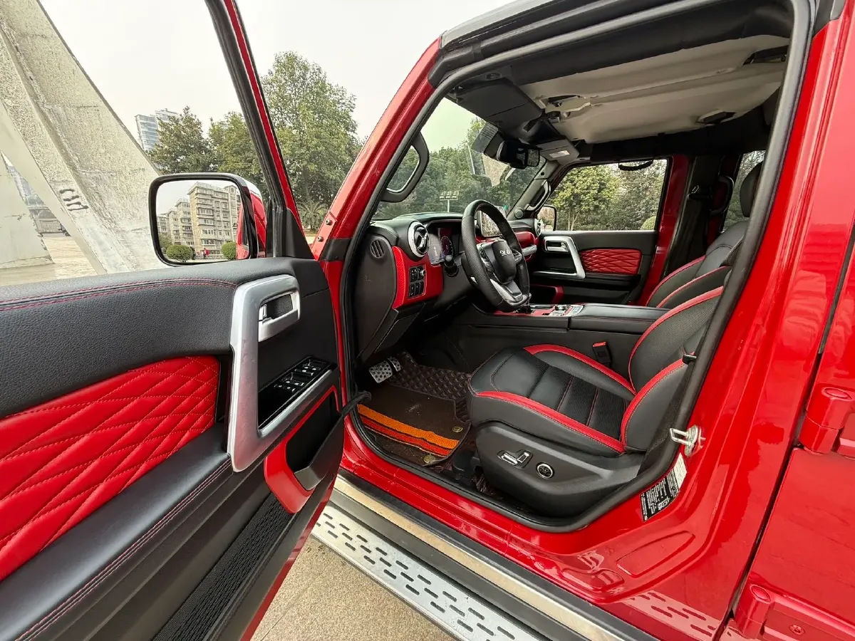 2020 Beijing BJ40 2.0T 224HP L4 8AT,autocango,china used car exporter,china ev exporter,chinese used car exporter,chinese used ev exporter