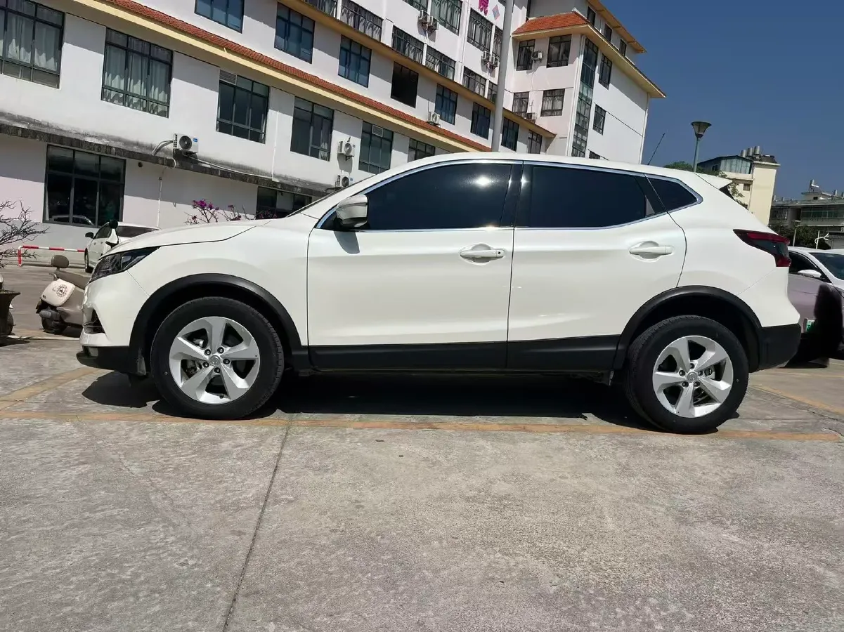 2023 Nissan Qashqai 2.0L 151HP L4 CVT,autocango,china used car exporter,china ev exporter,chinese used car exporter,chinese used ev exporter