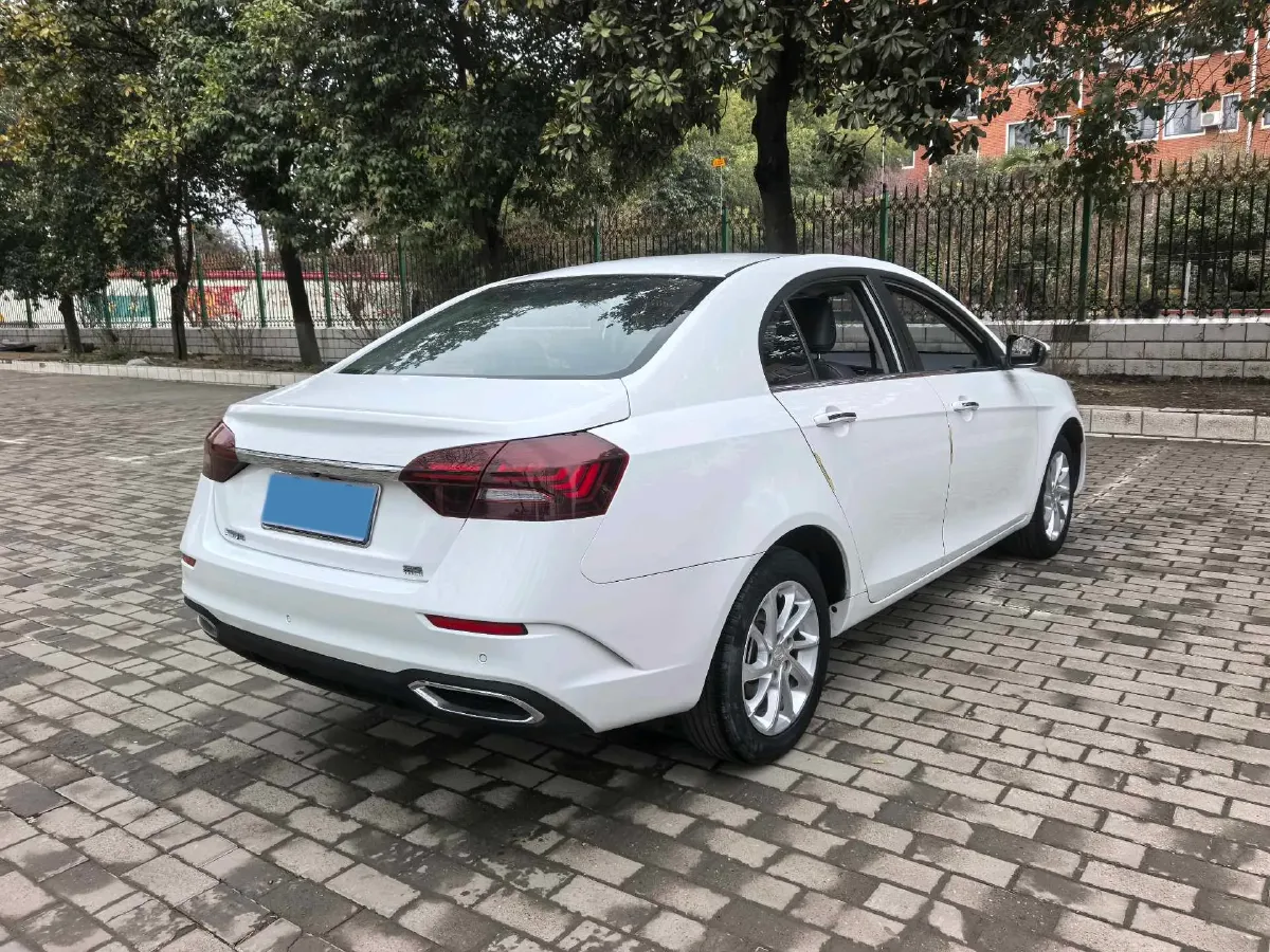 2021 Geely Emgrand 1.5L 109HP L4 CVT,autocango,china used car exporter,china ev exporter,chinese used car exporter,chinese used ev exporter