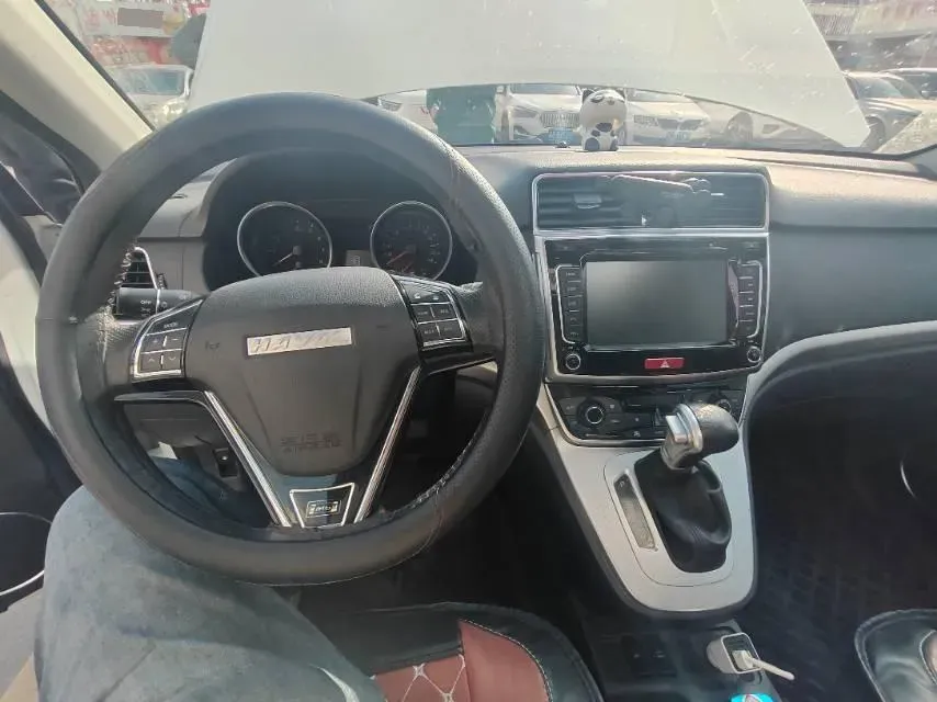 2018 Haval M6 1.5T 150HP L4 7DCT,autocango,china used car exporter,china ev exporter,chinese used car exporter,chinese used ev exporter