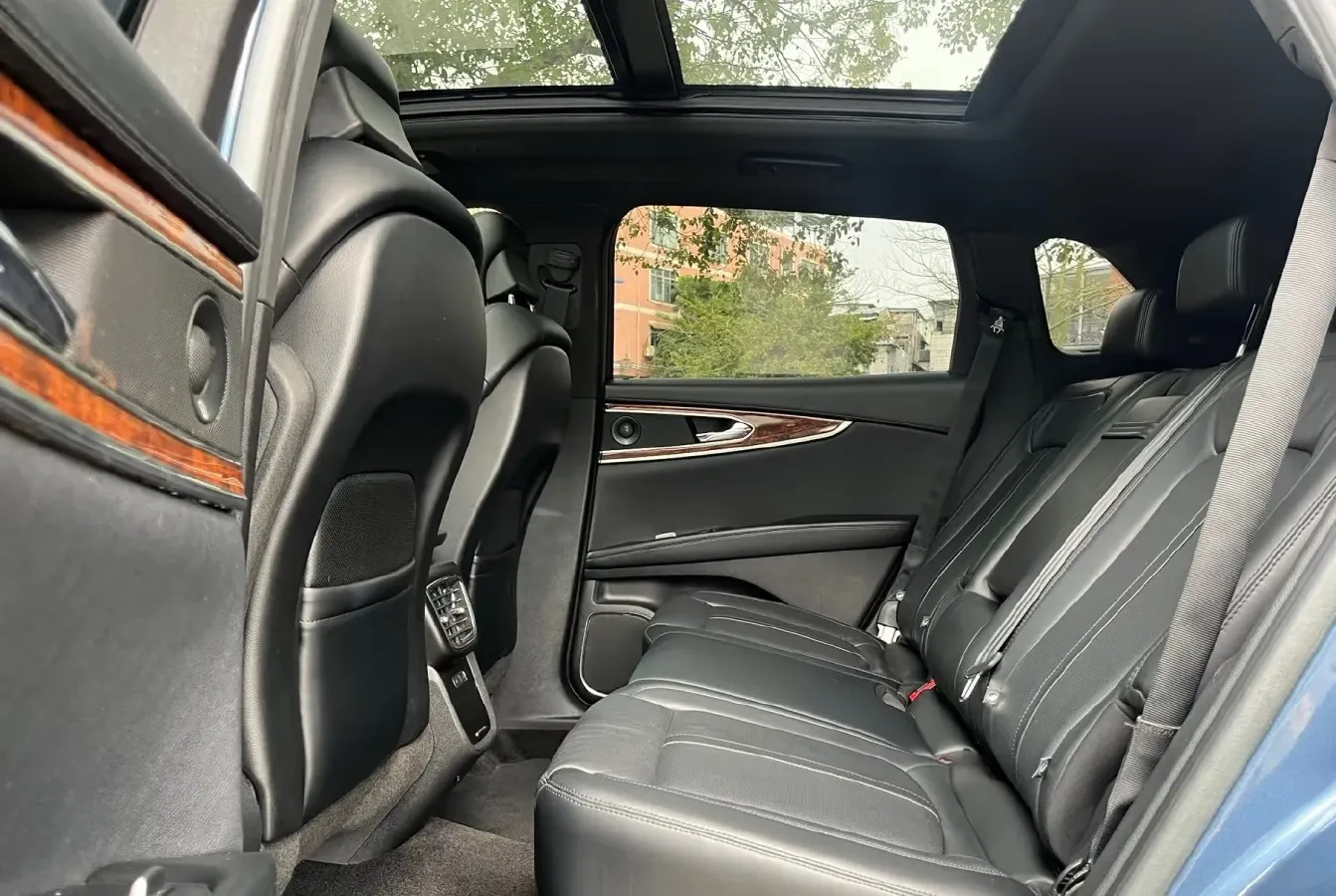 2018 Lincoln MKX 2.7T 340HP V6 6AT,autocango,china used car exporter,china ev exporter,chinese used car exporter,chinese used ev exporter