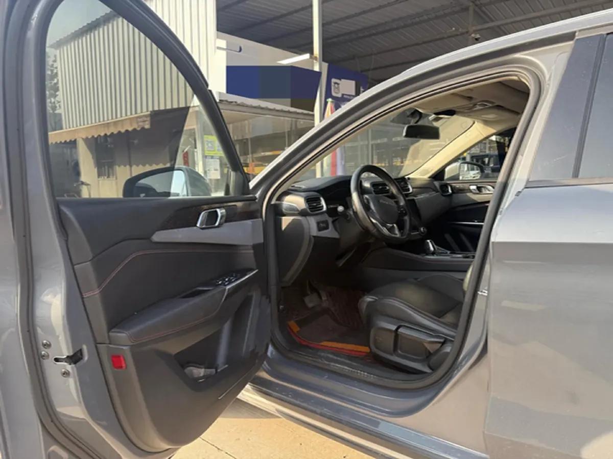 2019 Foton Tunland 2.0T 218HP L4 6AT,autocango,china used car exporter,china ev exporter,chinese used car exporter,chinese used ev exporter