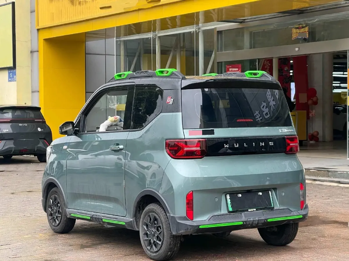 2022 WuLing HongGuang MINI EV BEV 17.3KWH,autocango,china used car exporter,china ev exporter,chinese used car exporter,chinese used ev exporter