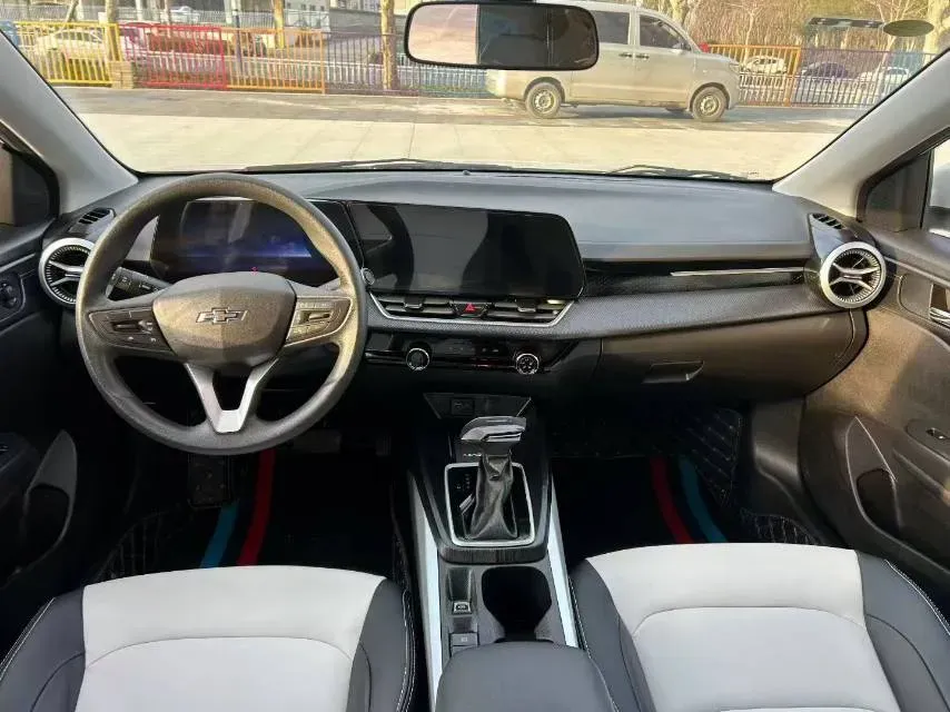 2023 Chevrolet Monza 1.5L 113HP L4 6DCT,autocango,china used car exporter,china ev exporter,chinese used car exporter,chinese used ev exporter