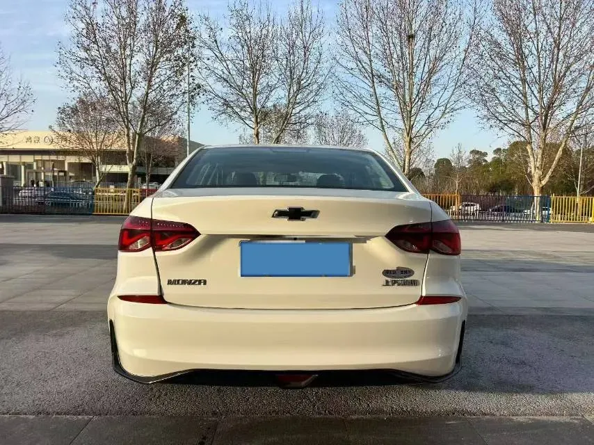 2023 Chevrolet Monza 1.5L 113HP L4 6DCT,autocango,china used car exporter,china ev exporter,chinese used car exporter,chinese used ev exporter